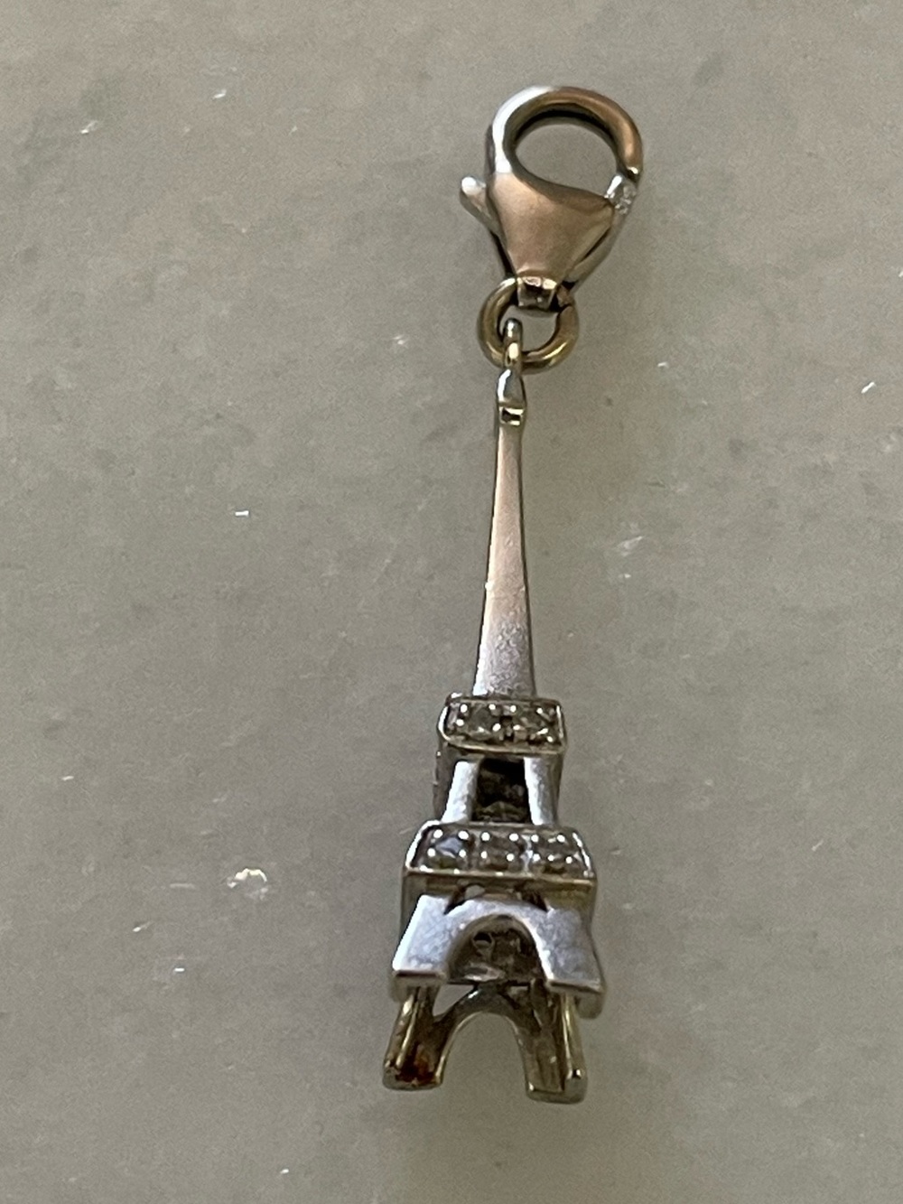 Like New 14K White Gold 3D Eiffel Tower Charm with 20 Round Pave Set Diamonds